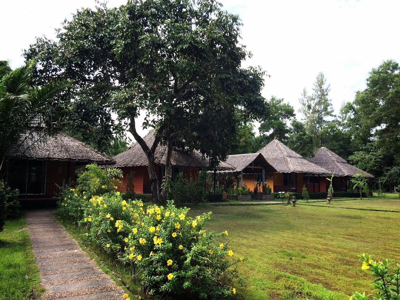 Phayam Cottage Resort Koh Phayam Eksteriør bilde